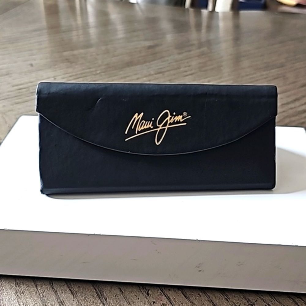 Maui Jim sunglass case